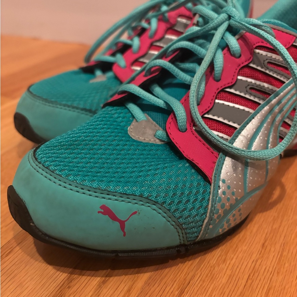 PUMA Aqua & Pink Running Sneakers